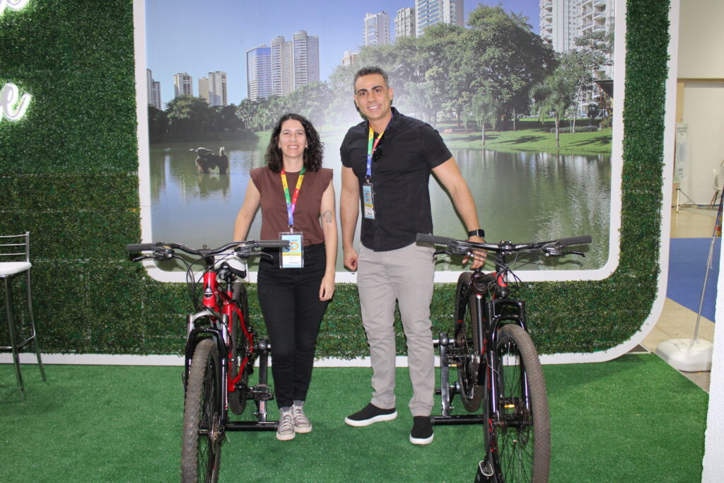 Camila Silva e Fabricio Costa, da Agetur