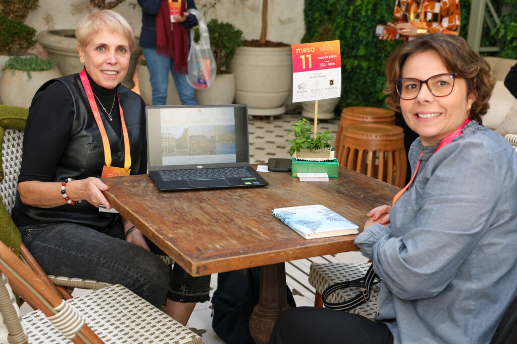 Christina Kler, do Regina Hotel e  Michele Dias, da Dias Pelo Mundi