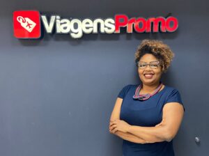 Cláudia Gonçalves, gerente de Cruzeiros da ViagensPromo (Divulgação/ViagensPromo)