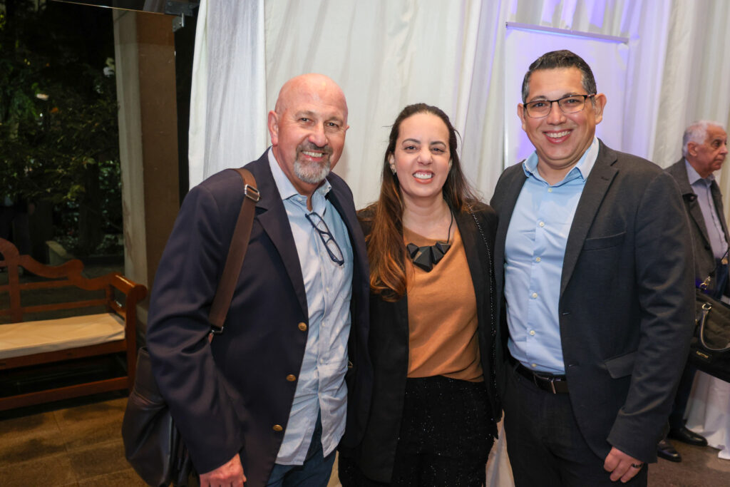 Cláudio Ferrete, Marina Figueiredo e Fabiano Camargo, da Braztoa