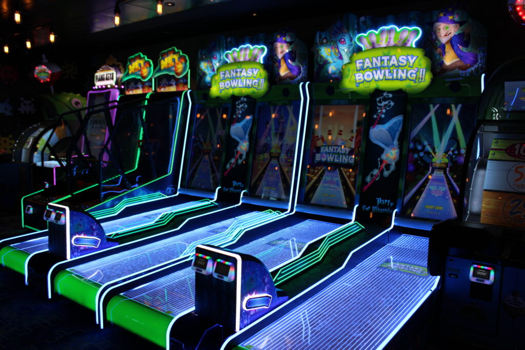 Diferentes opções no interior do arcade