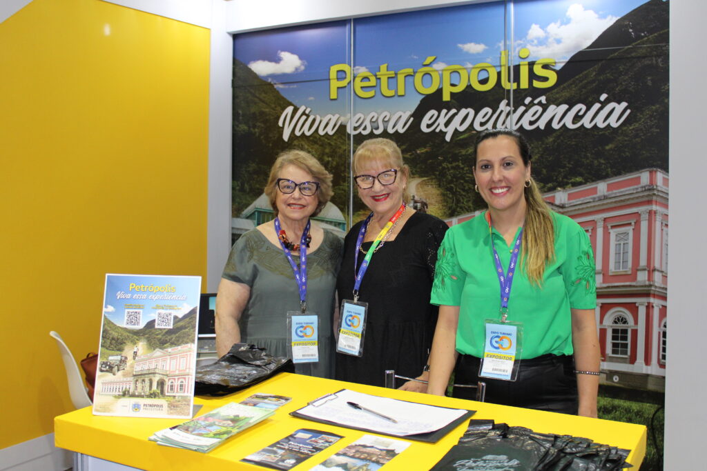 Evany Noel, Silvia Guedon, Ana Paula Bach, de Petrópolis