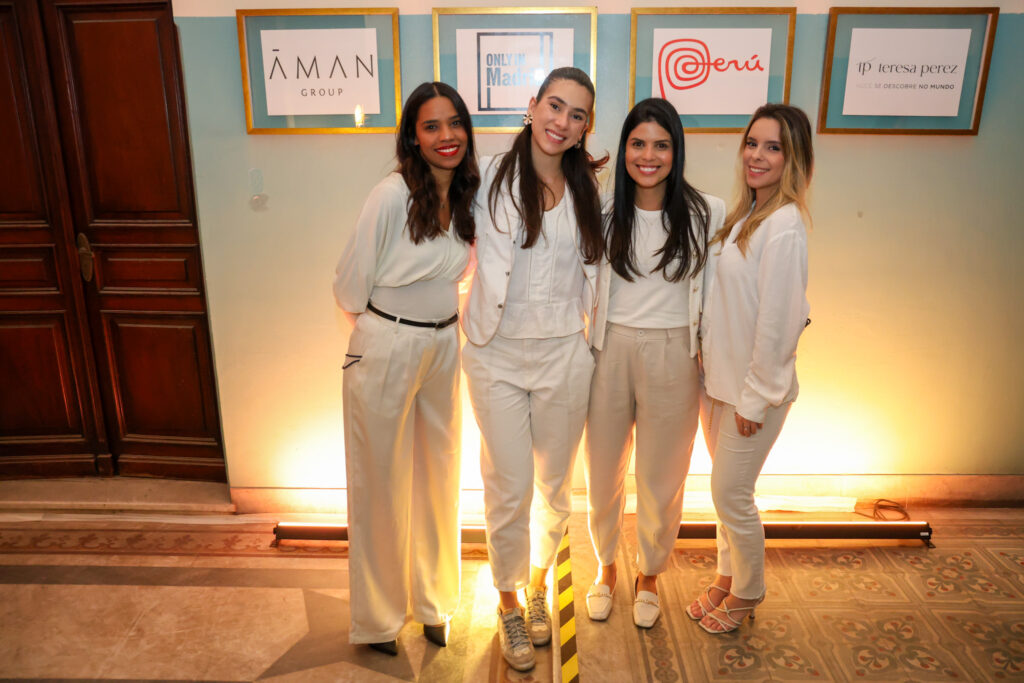 Francine Araújo, Sofia Baglioni, Gabriele Inácio e Laís Tomazeli, da Teresa Perez Francine Araújo, Sofia Baglioni, Gabriele Inácio e Laís Tomazeli, da Teresa Perez