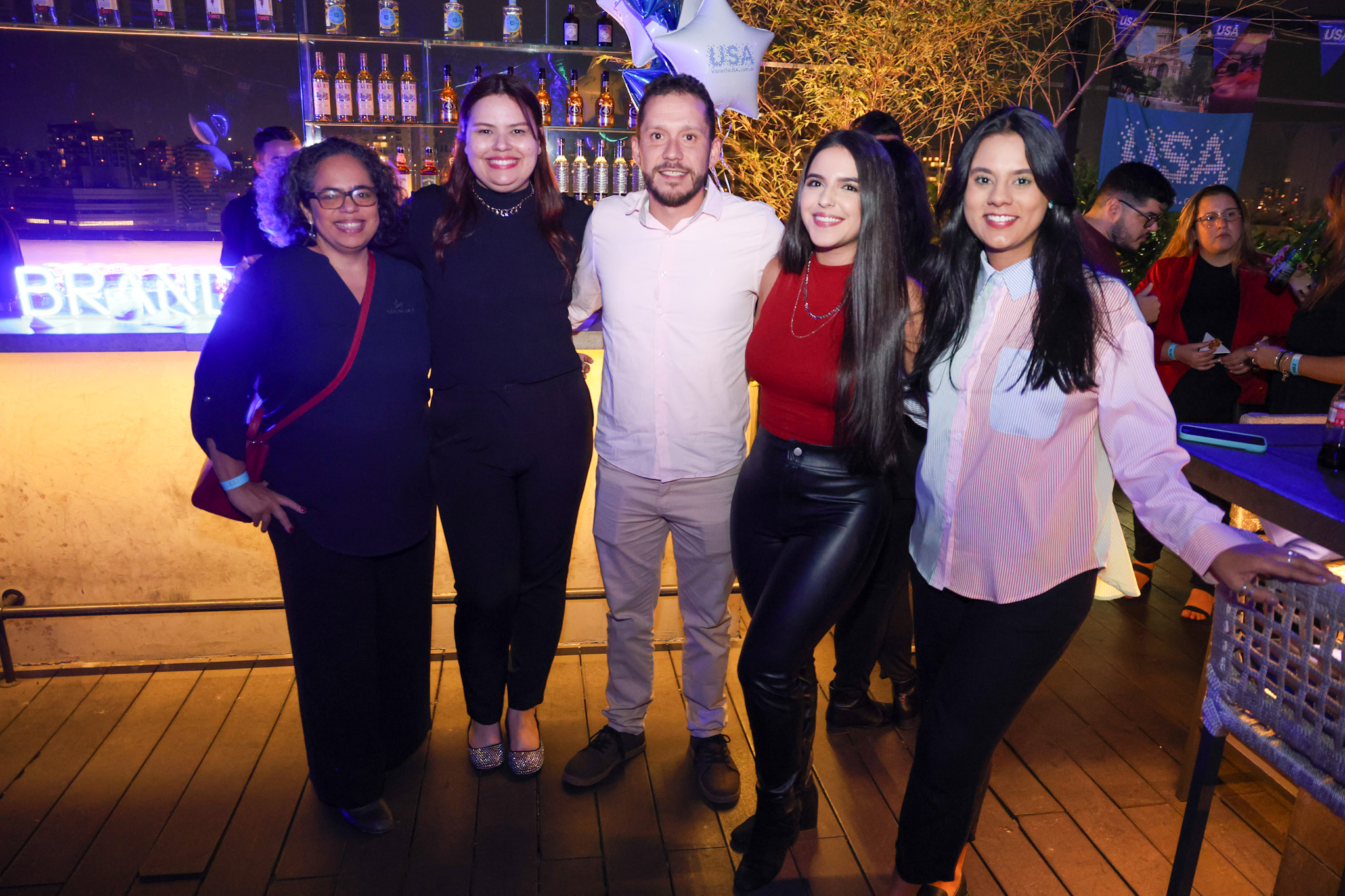 Gabriela Godoy, Fabiana Andrade, Cauê Borini, Renata Catrinacho e Ingrid Santos, do Brand USA Gabriela Godoy, Fabiana Andrade, Cauê Borini, Renata Catrinacho e Ingrid Santos, do Brand USA