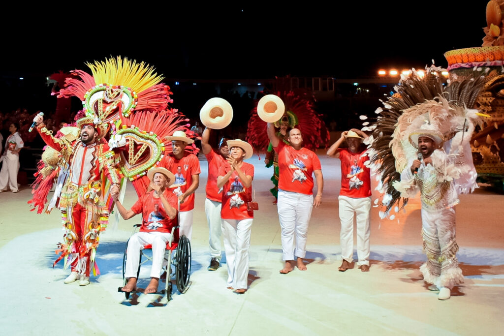 Boi Caprichoso vence Festival de Parintins 2024, conheça o enredo e veja fotos