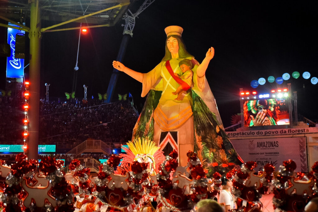 Boi Caprichoso vence Festival de Parintins 2024, conheça o enredo e veja fotos