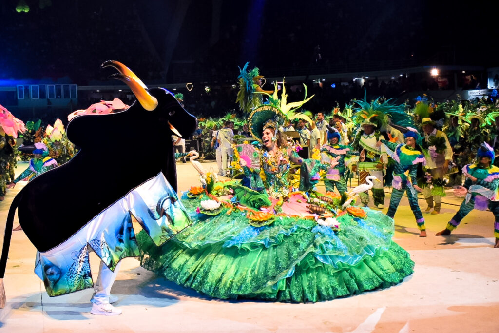 Boi Caprichoso vence Festival de Parintins 2024, conheça o enredo e veja fotos