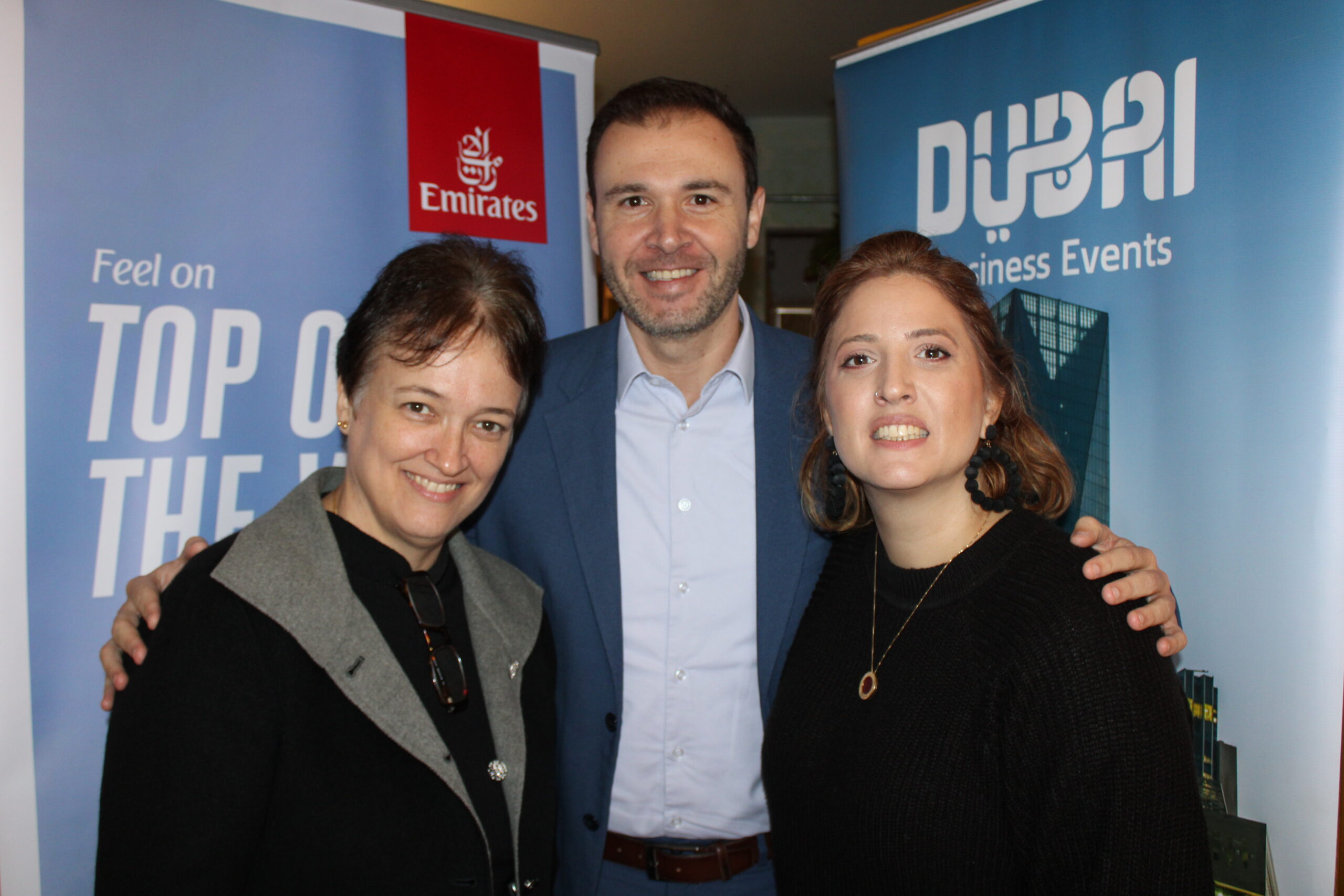 Karin Lima, da Emirates, Denis Ribeiro, da Aviareps e Daniela Fabbri, do Turismo de Dubai Karin Lima, da Emirates, Denis Ribeiro, da Aviareps e Daniela Fabbri, do Turismo de Dubai