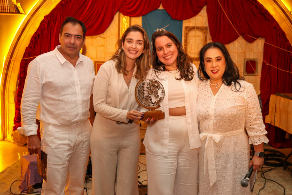 Juliana Melo e Mariani Montoni, da NomadRoots