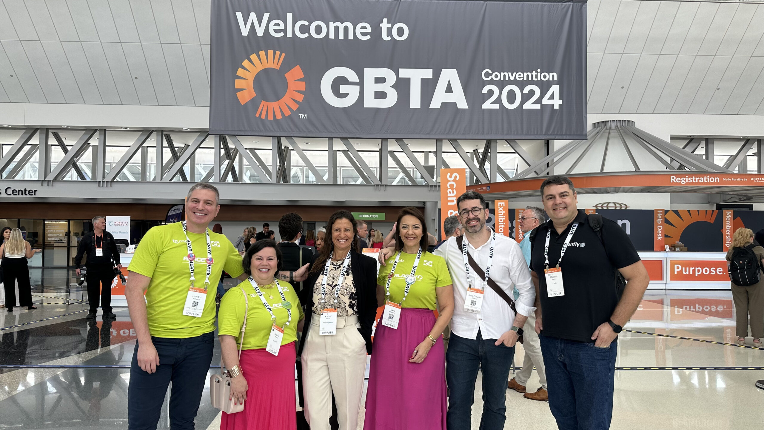 Leandro Pimenta, da Tg.mob, Andrea Matos, da Alagev, Rachel Havas, da Meeting Select, Luana Nogueira, da ALAGEV, e João Claudio e Marcus Nunes, da Onfly Leandro Pimenta, da Tg.mob, Andrea Matos, da Alagev, Rachel Havas, da Meeting Select, Luana Nogueira, da ALAGEV, e João Claudio e Marcus Nunes, da Onfly