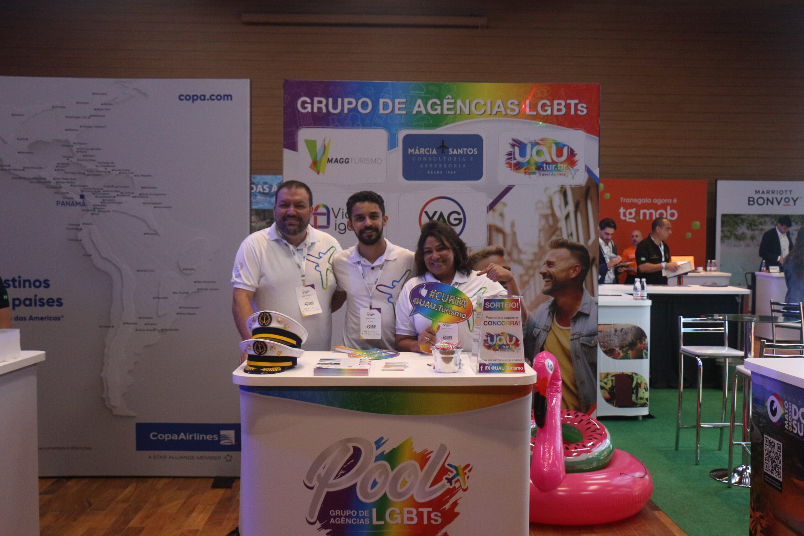 Marcos Destro, Francisco Dias e Jordana Araújo, da Uau Turismo