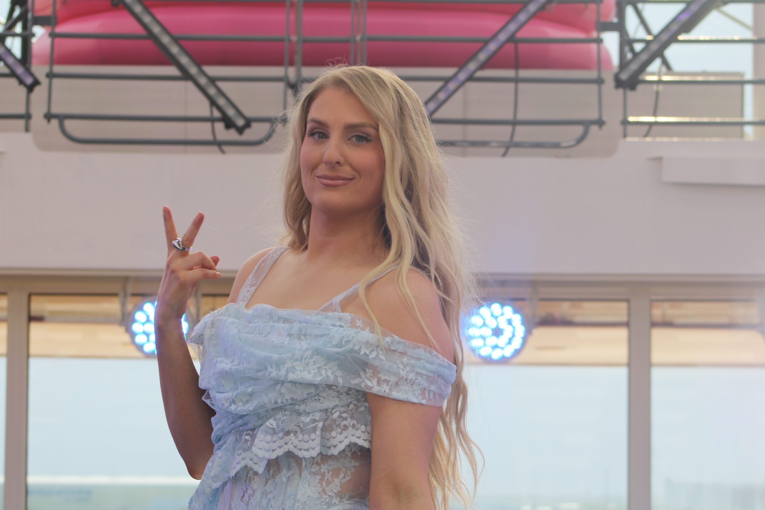 Meghan Trainor é a madrinha do Utopia of the Seas