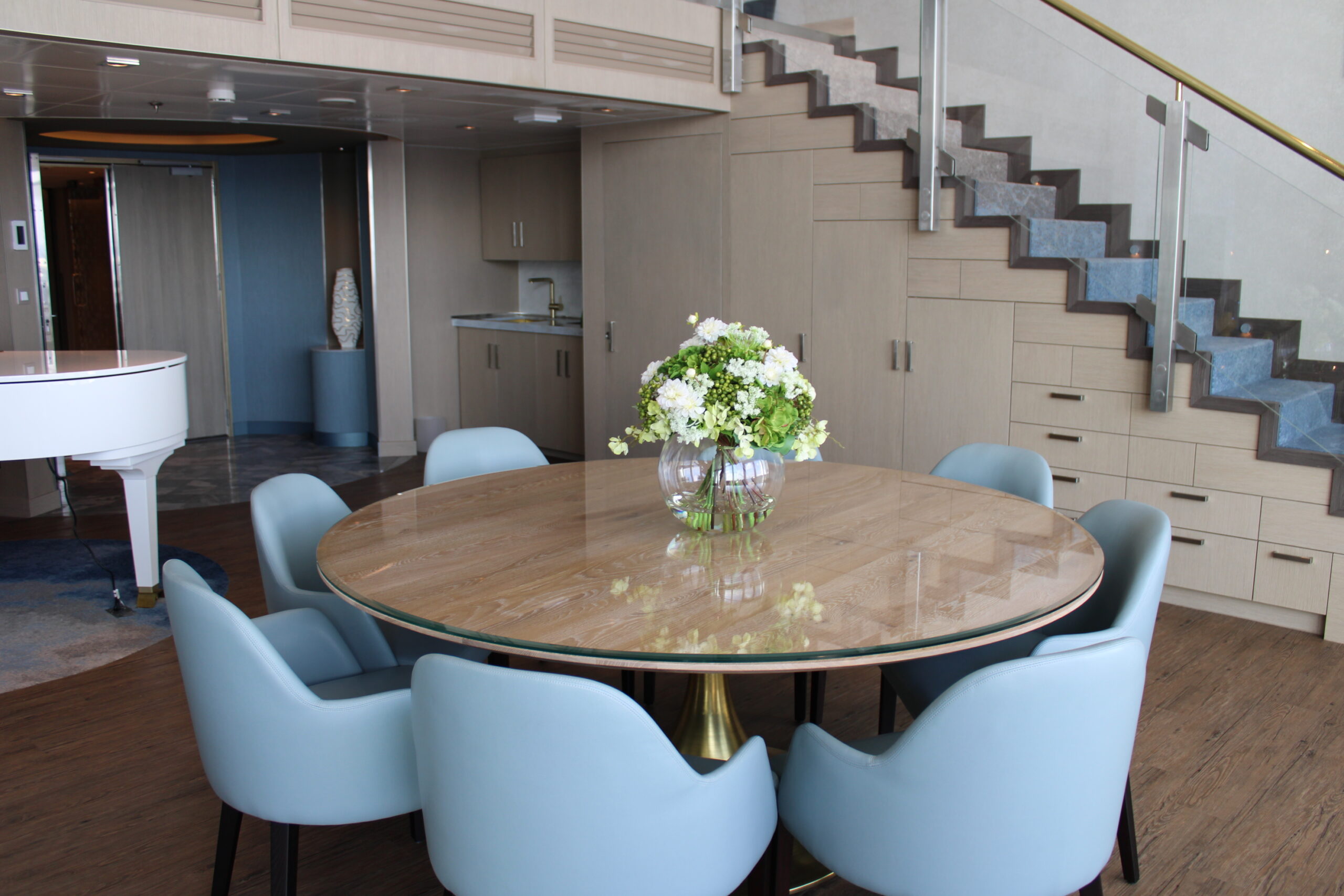 Mesa de jantar da Royal Loft Suite