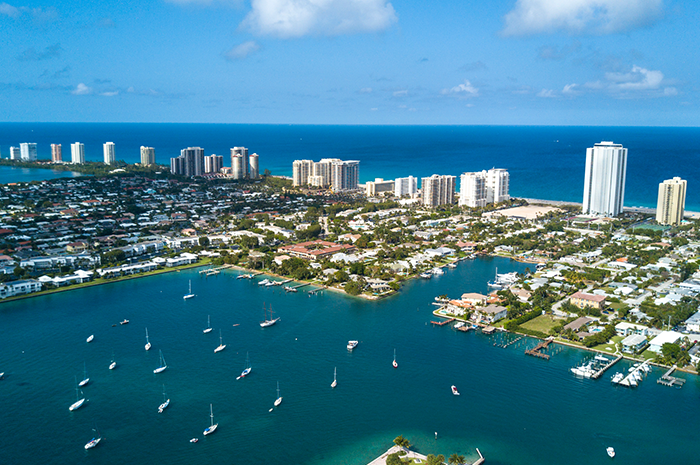 Flórida retoma atividades turísticas após furacões e registra aumento na procura de brasileiros por Orlando e Miami 1 Palm Beaches Flórida