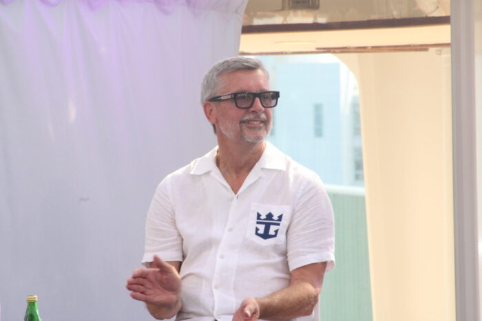 Discovery será a nova classe de navios da Royal Caribbean 1 Presidente e CEO da Royal Caribbean International Michael Bayley scaled e1721223459415 Discovery será a nova classe de navios da Royal Caribbean