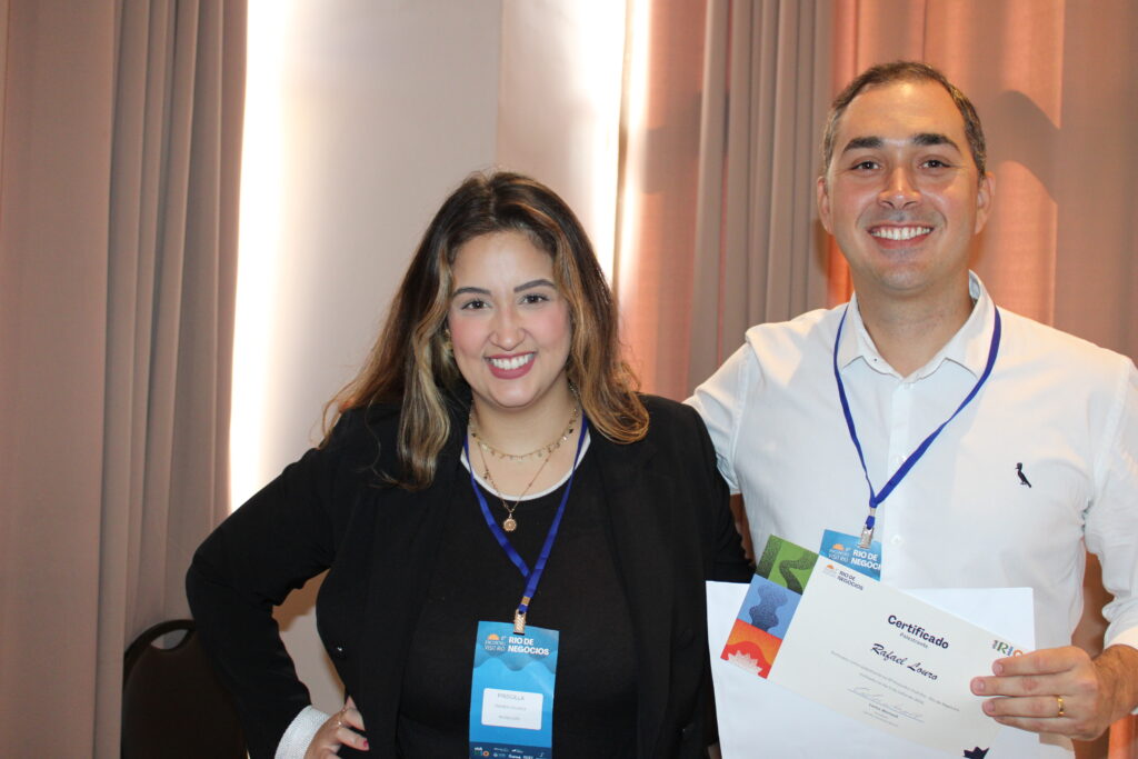 Priscila Cremer Gouveia e Rafael Louro Sampaio, do RIOgaleão Priscila Cremer Gouveia e Rafael Louro Sampaio, do RIOgaleão