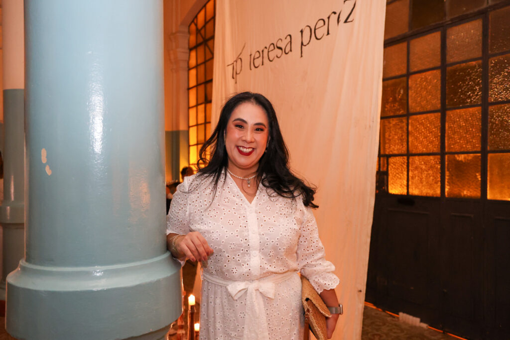 Renata Yano, da Teresa Perez Renata Yano, da Teresa Perez