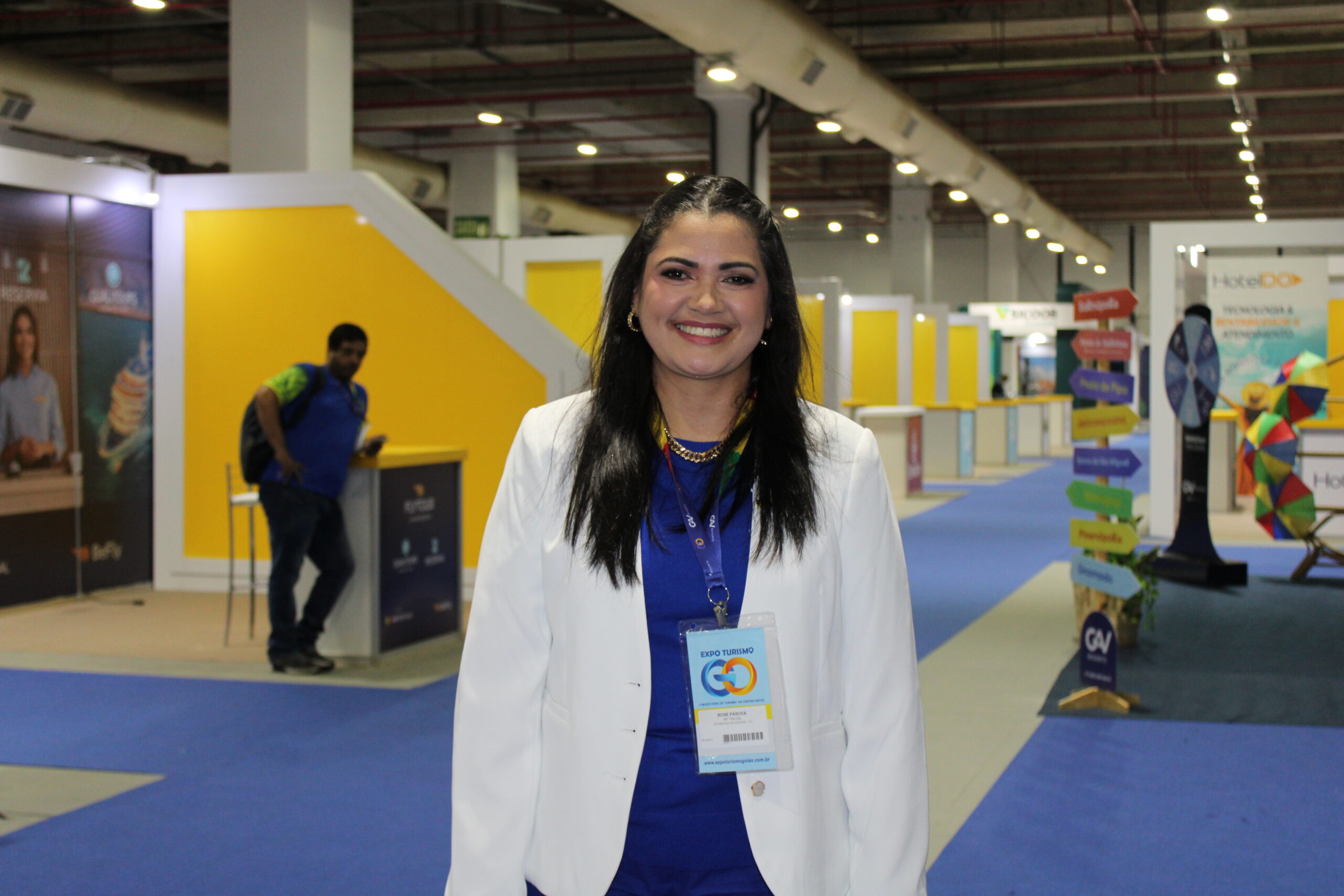 Rose Pascoa, CEO da Expo Turismo Goiás visitou o pavilhão antes da abertura