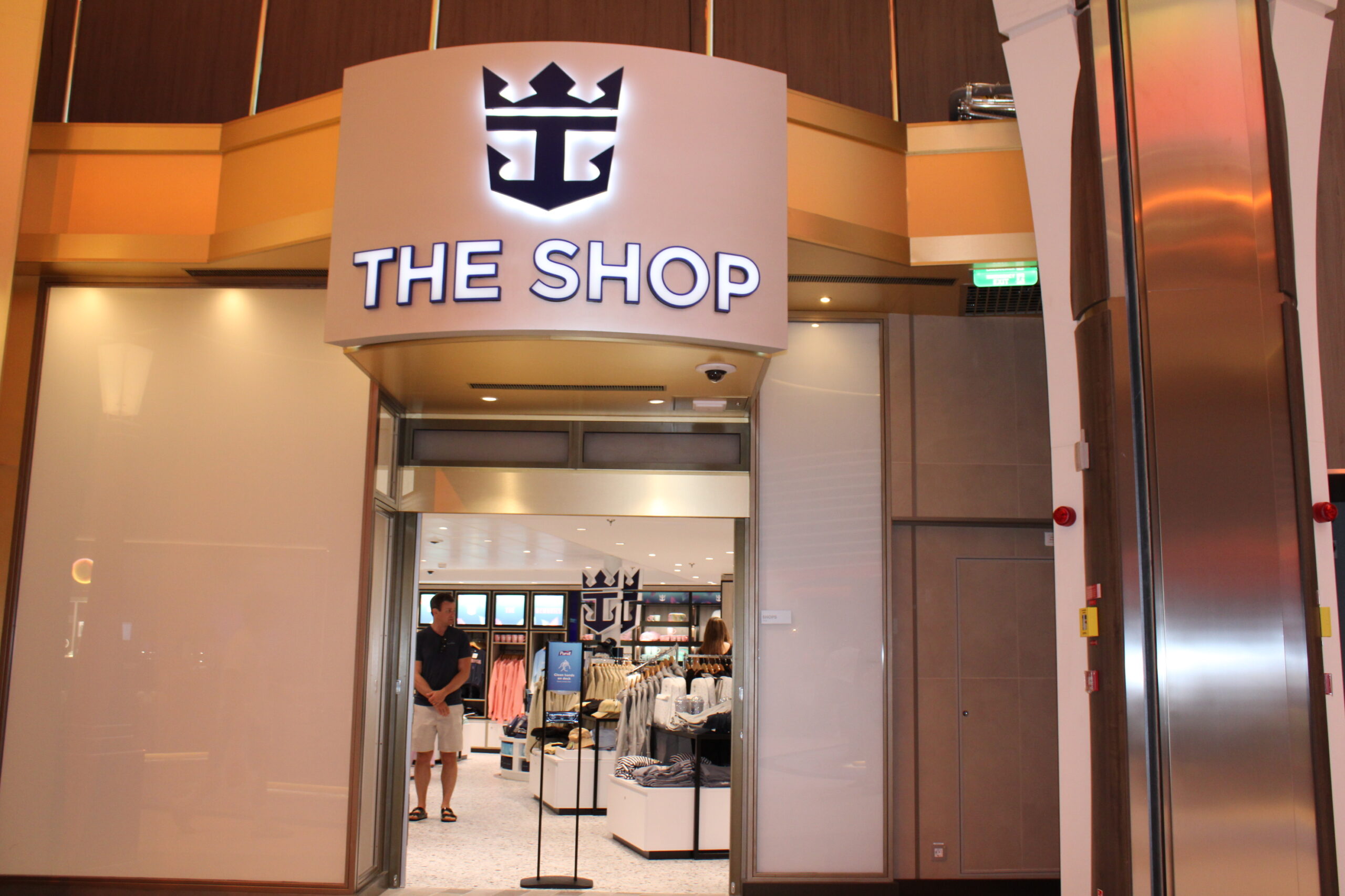 The Shop vende produtos da Royal Caribbean