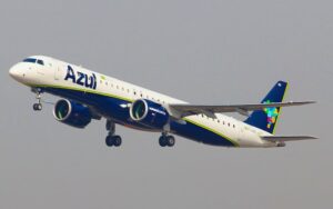 Azul abre vagas para o Programa de Estágio Técnico de Manutenção de Aeronaves
