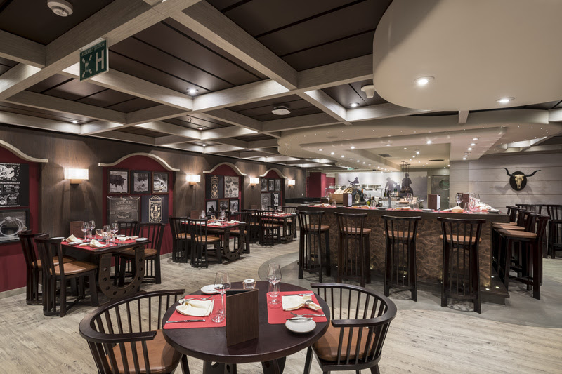 O Splendida conta com o restaurante de especialidade Butcher's Cut