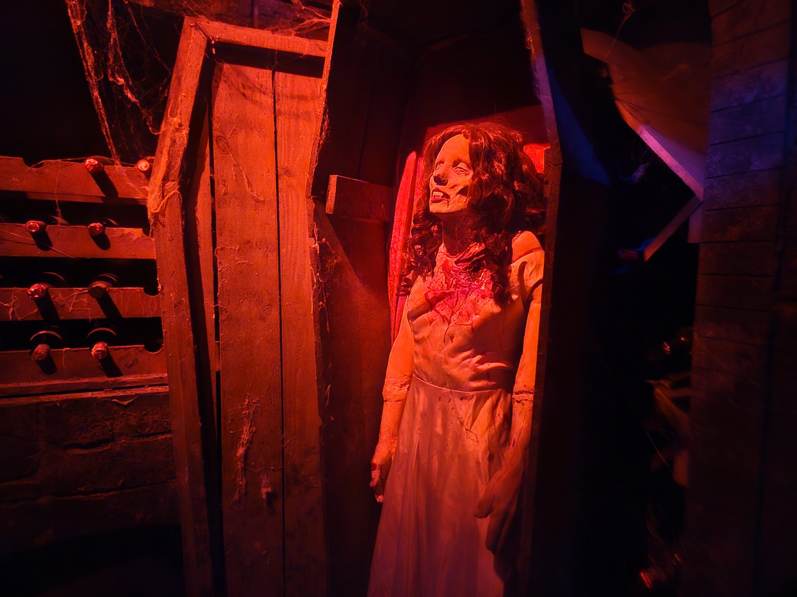 Casa “Slaughter Sinema 2”