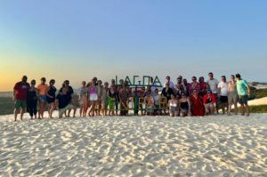 Agentes e operadores na Lagoa de Genipabu, em Natal, durante famtour promovida pelo Grupo Wish (Manuela MiniguiniM&E)