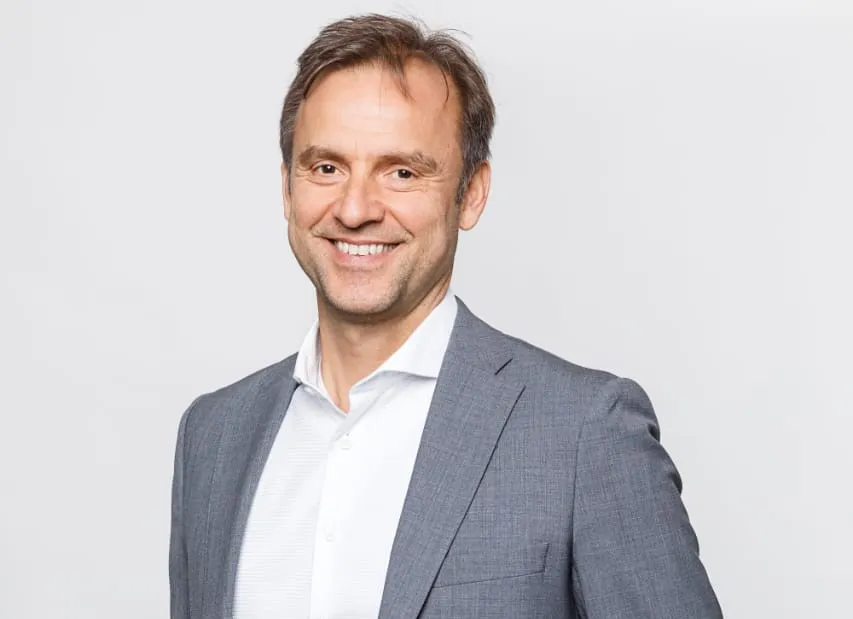 "Prejuízo para o setor do turismo no Rio Grande do Sul é bilionário", diz CEO da rede Intercity 1 Alexandre Gehlen – CEO ICH Administracao de Hoteis "Prejuízo para o setor do turismo no Rio Grande do Sul é bilionário", diz CEO da rede Intercity