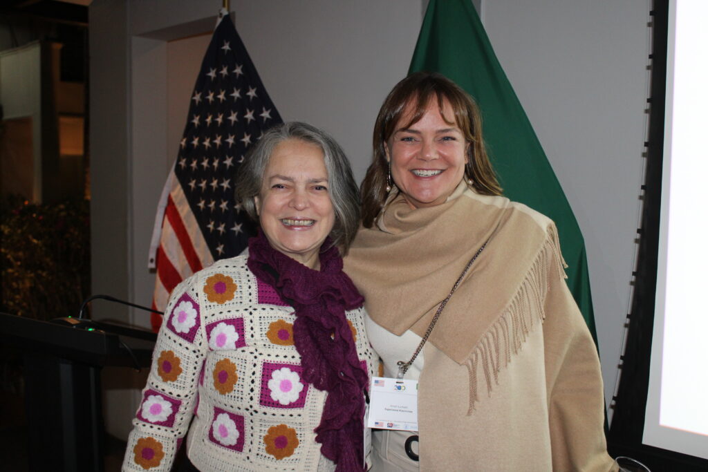 Ana Flavia Medina e Anadi Luchetti, do Experience Kissimmee