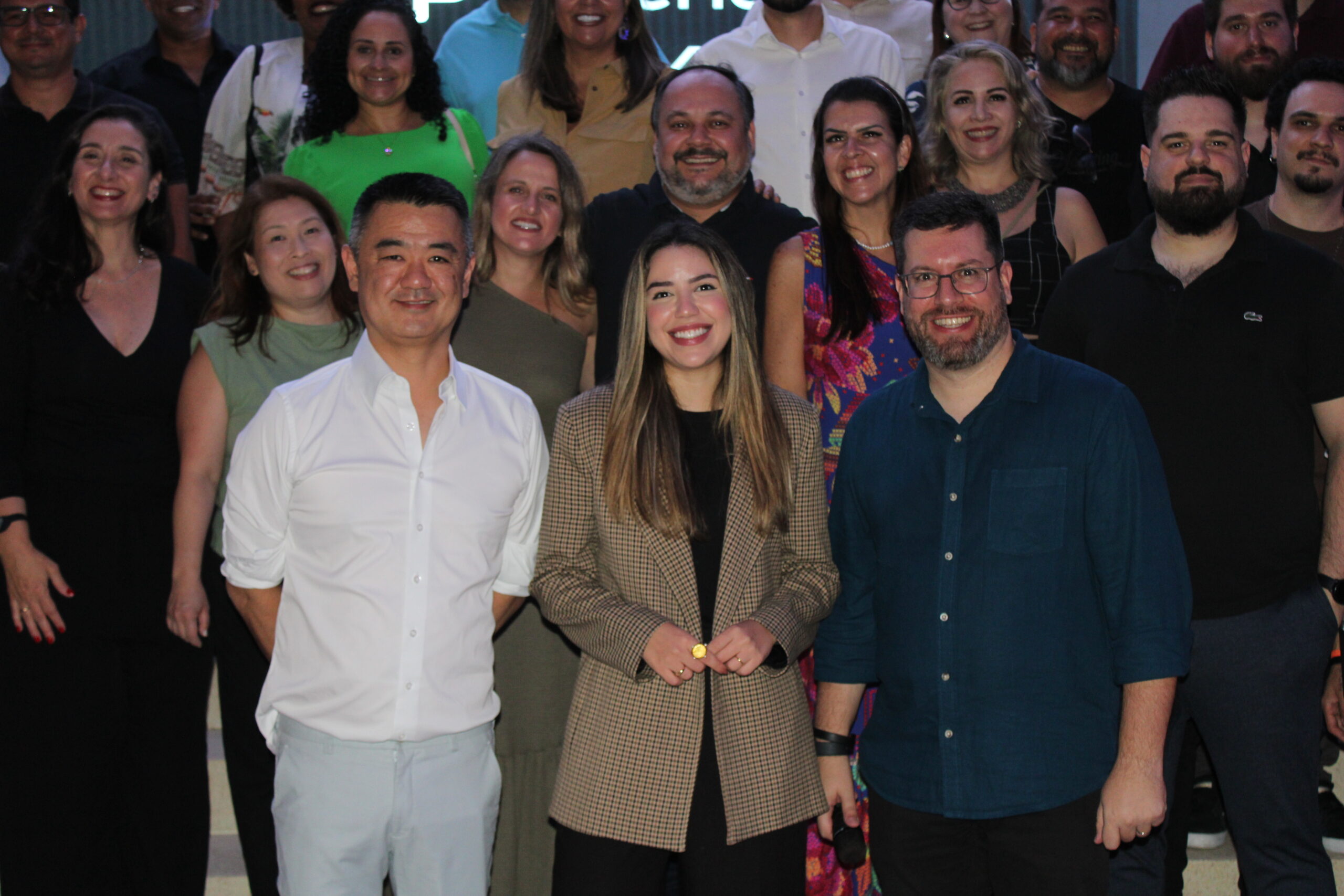 Bárbara Braga, secretária de Turismo de Alagoas com Renato Kido, Renato Alves e a equipe da VP Bárbara Braga, secretária de Turismo de Alagoas com Renato Kido, Renato Alves e a equipe da VP