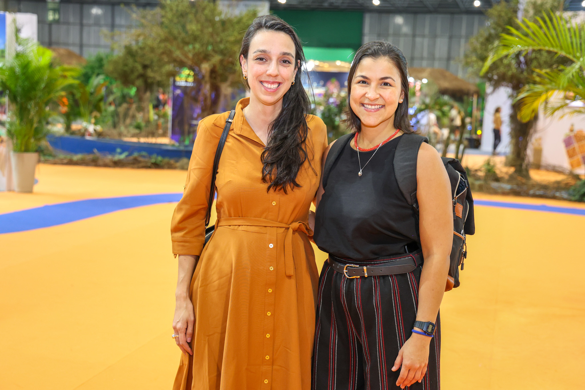 Bianca Pizzolito, da WTM-LA e Maria Catalina, da RX Global Bianca Pizzolito, da WTM-LA e Maria Catalina, da RX Global