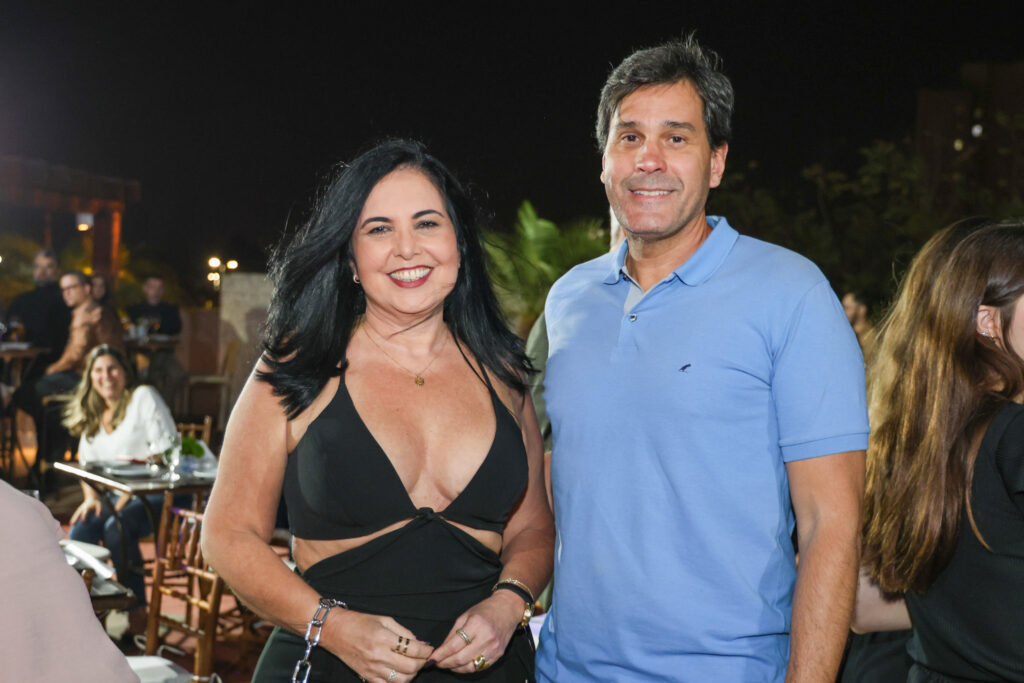 Claudia Brito, da Coris e Rogério Esteves, da GTA