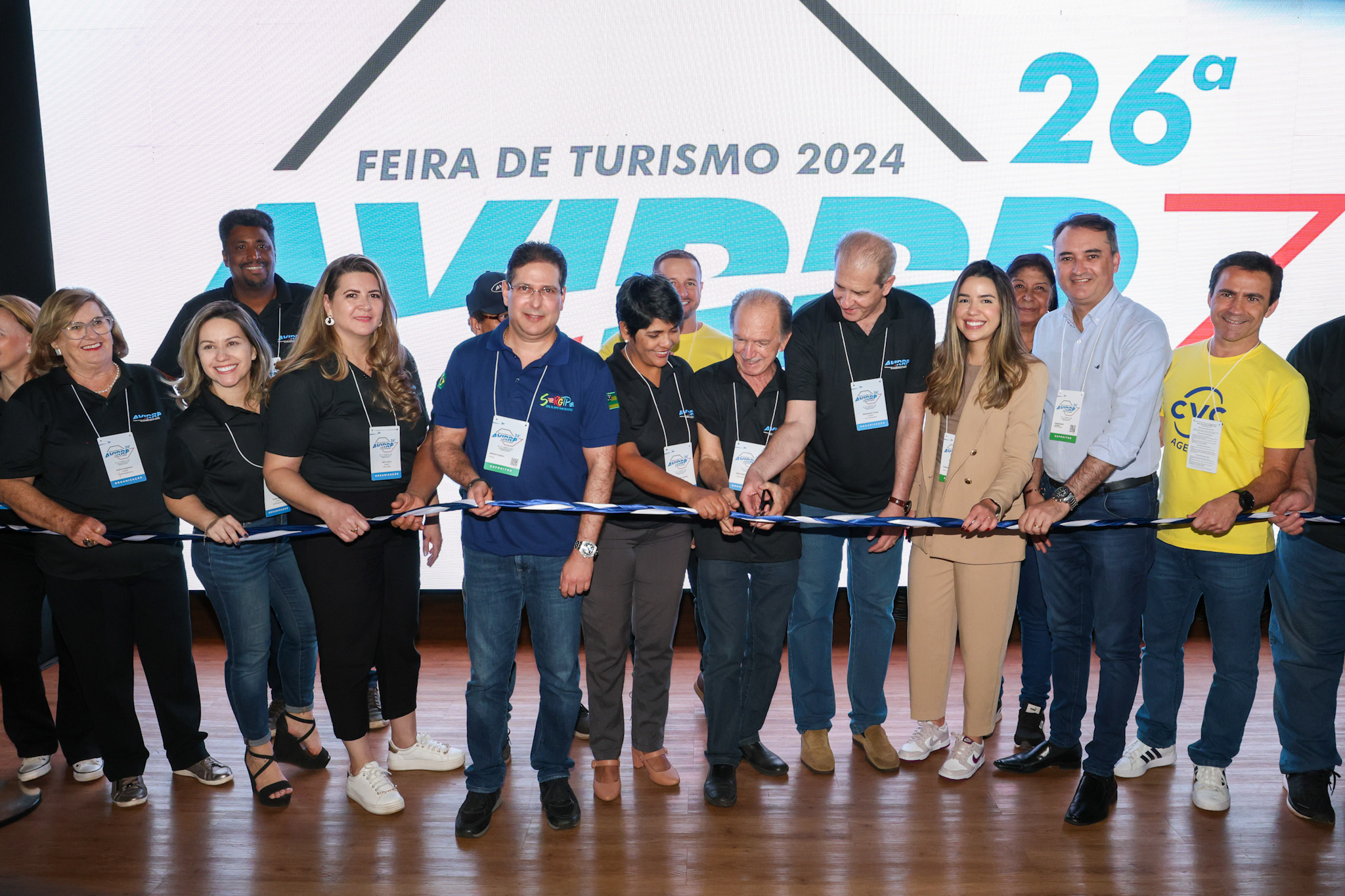 Corte de fita da Avirrp 2024
