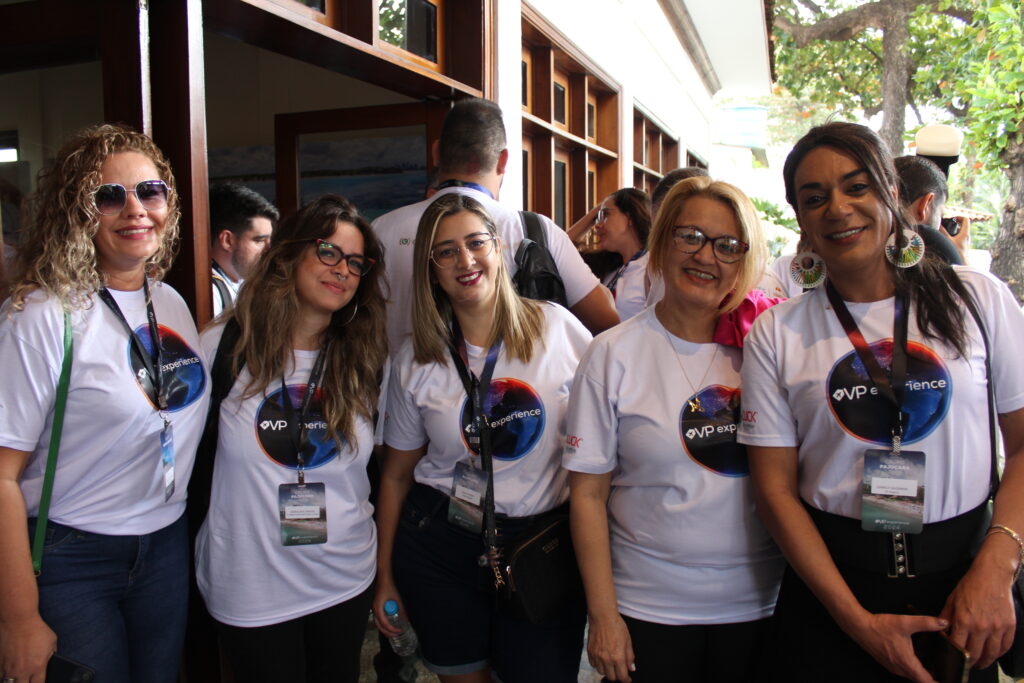 Danielle Candelaria, da Doce Ilha Turismo, Jamile dos Santos, da TZ Viagens, Juliana Tesolin, da índex Viagens, Marcia Barbosa, da Solemar Turismo e Camilly Saldanha, da CS Viagens