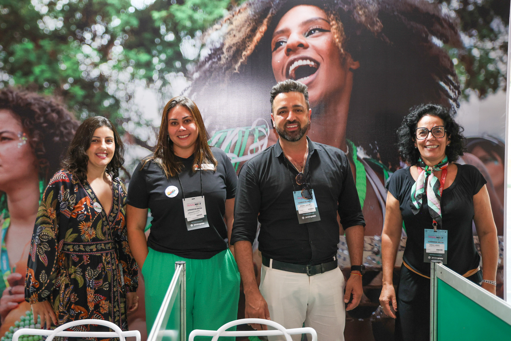 Fernanda Costa, IGR Pico da Bandeira-Alto Caparaó, Fernanda Cunha e Miguel Júnior, Grutas e Mar de Minas-IGR e Teresa Augusta Lemos, presidente da FECITUR Fernanda Costa, IGR Pico da Bandeira-Alto Caparaó, Fernanda Cunha e Miguel Júnior, Grutas e Mar de Minas-IGR e Teresa Augusta Lemos, presidente da FECITUR