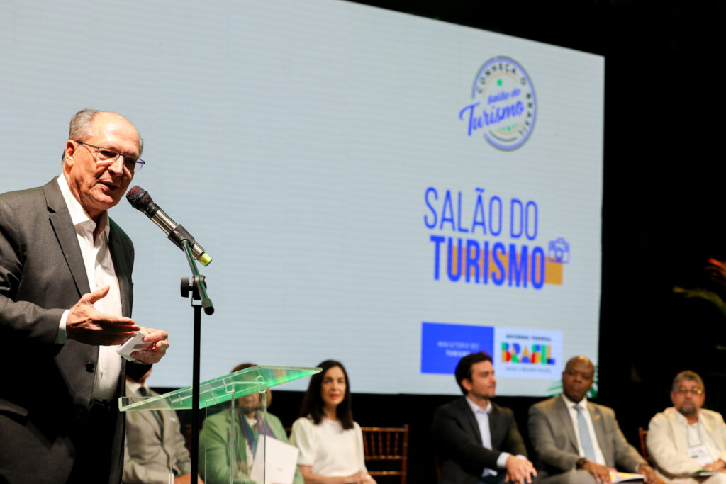 Geraldo Alckmin vice presidente do Brasil Cassinos e vistos: Alckmin defende temas polêmicos na abertura do Salão do Turismo