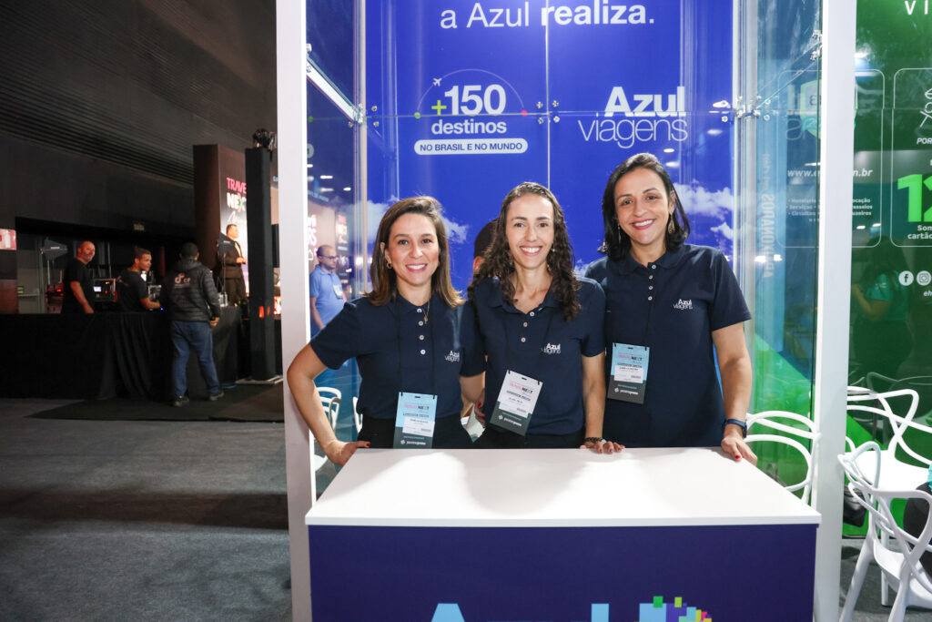 Giselle Souto, Aline Félix e Izabella Moura, da Azul Viagens
