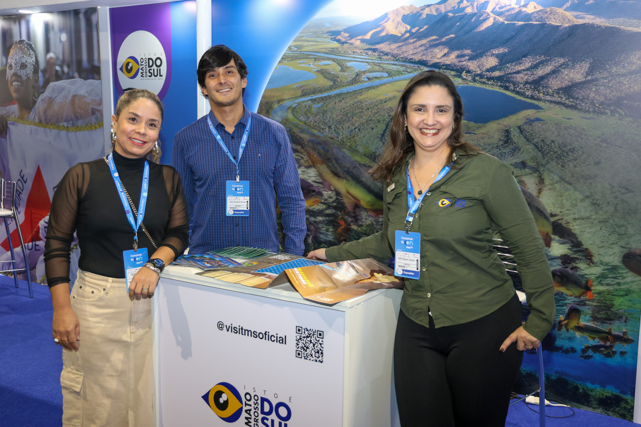 Graziela Silva, da Bonito Way, Breno Amorim e Kelly Rodrigues, da Fundtur-MS Graziela Silva, da Bonito Way, Breno Amorim e Kelly Rodrigues, da Fundtur-MS