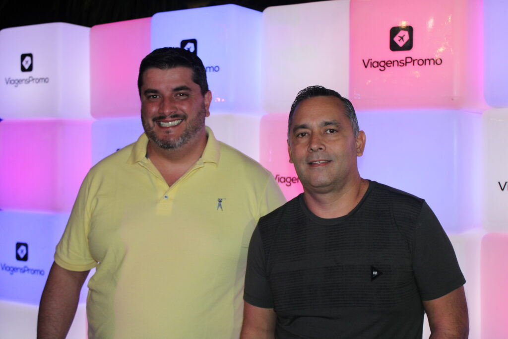 Henrique Moro, da Moro Viagens e Alexandre Pereira, da Ramatour