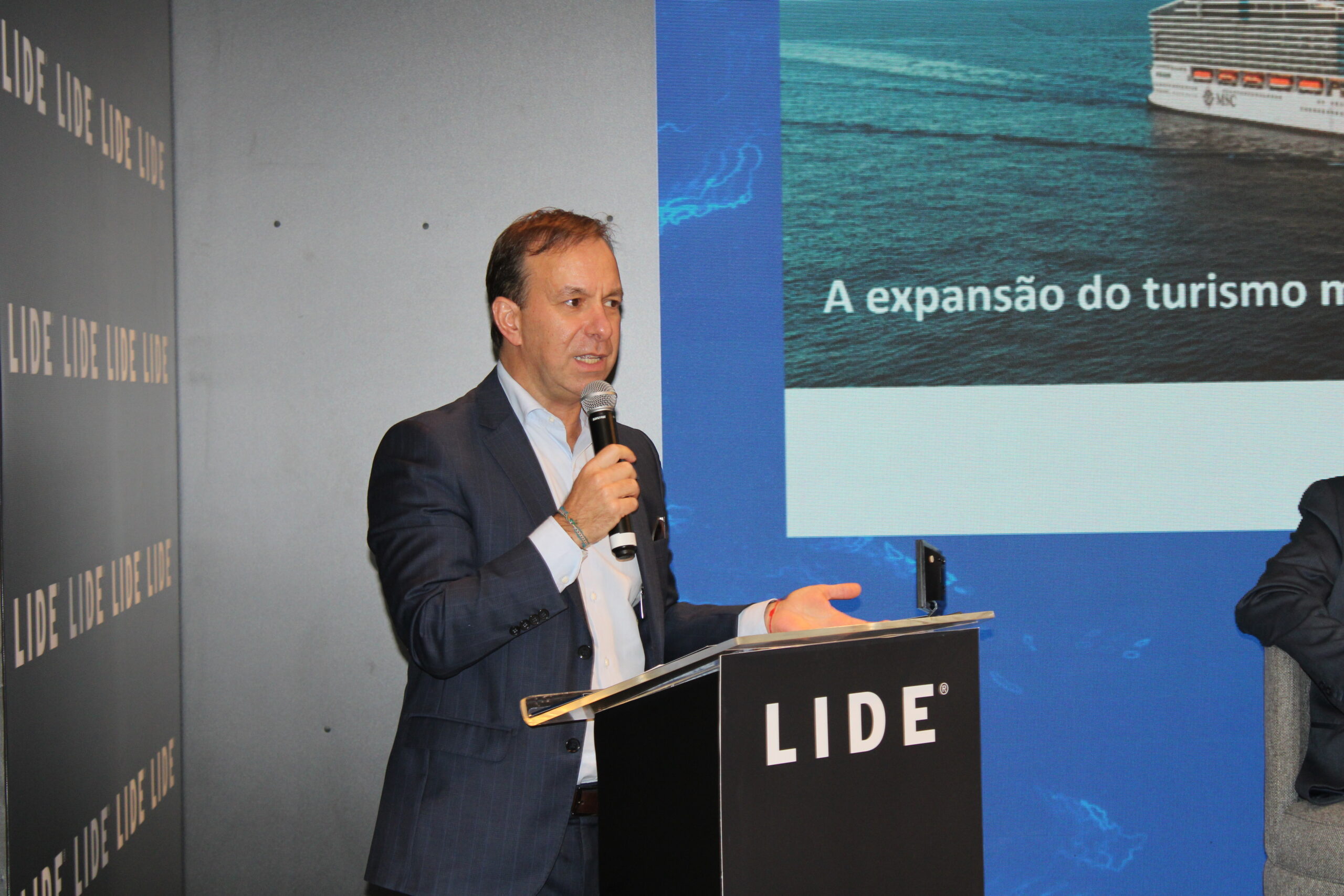Adrian Ursilli, diretor geral da MSC no Brasil Adrian Ursilli, diretor geral da MSC no Brasil