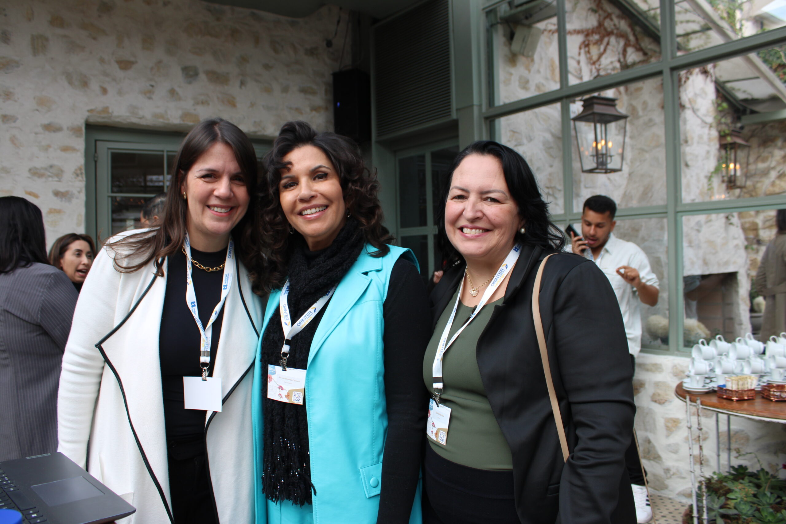 Cris Roquetti, da Play Hotels & Resorts, Ana Lúcia Soares Chirinea, da Analu Viagens, e Suheila Morales, do Orinter Cris Roquetti, da Play Hotels & Resorts, Ana Lúcia Soares Chirinea, da Analu Viagens, e Suheila Morales, do Orinter