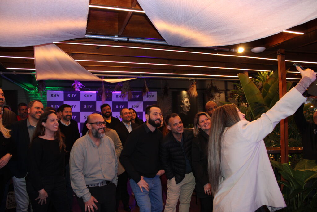 Selfie com todos os convidados da noite