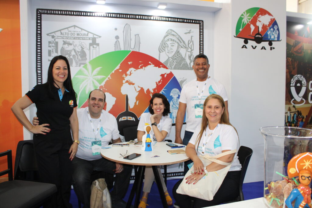 Equipe da Avap, durante Festur Alagoas