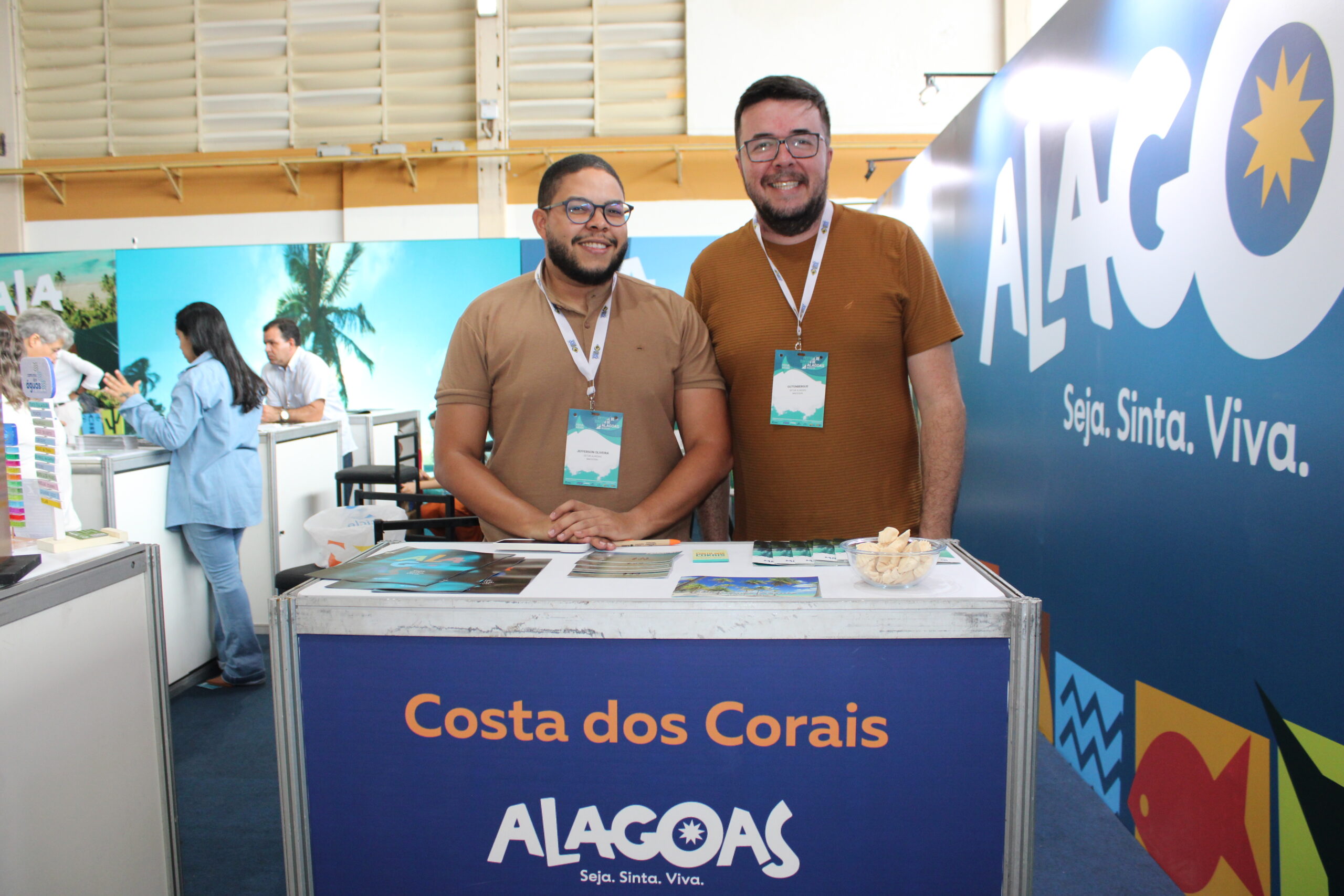 Jefferson Oliveira e Guttenbergue, da Setur Alagoas