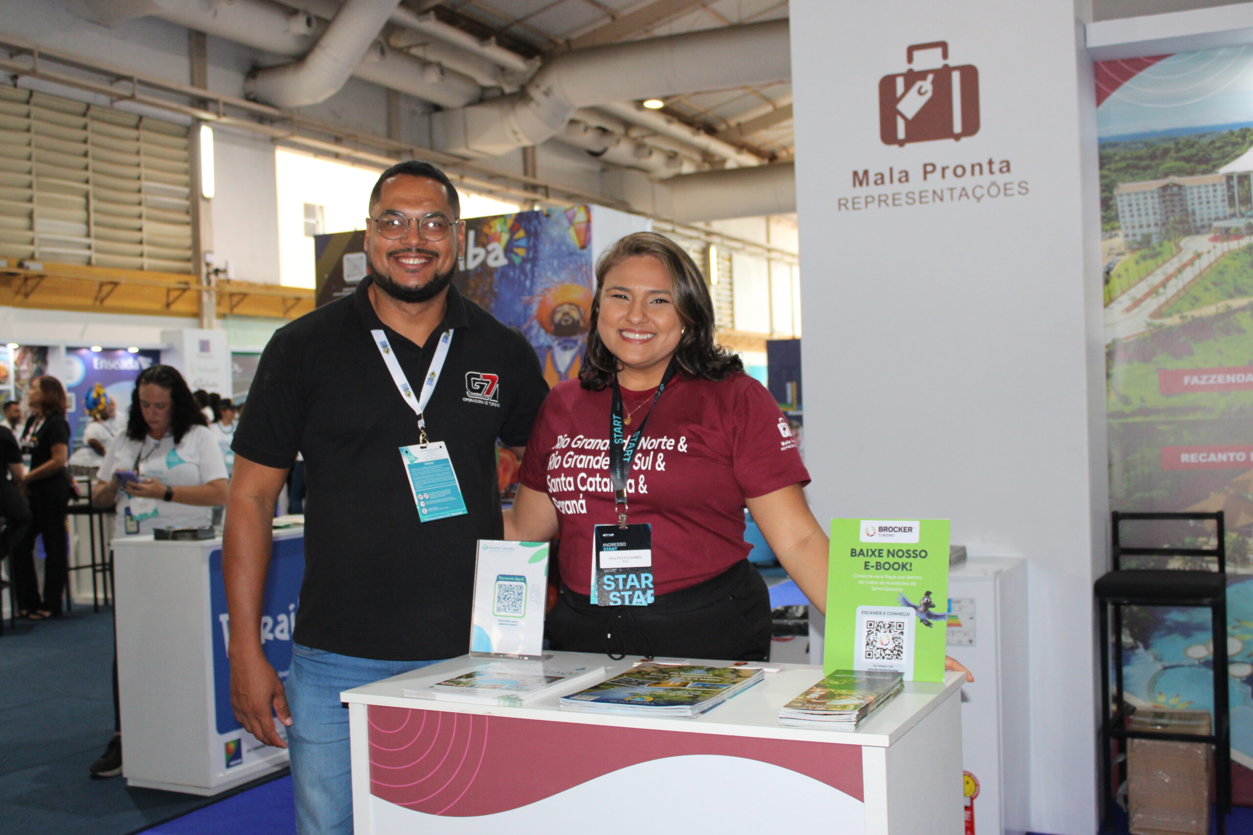 Cleber Oliveira, da G7 Operadora, e Ana Paula Gomes, da Mala Pronta Representações
