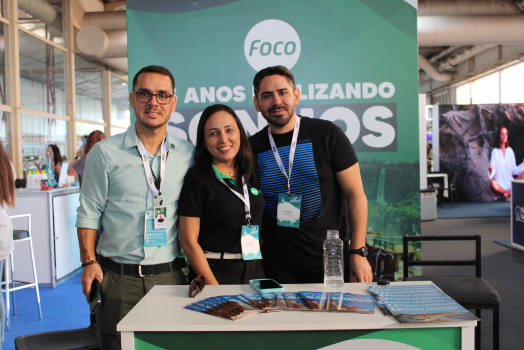 Bruno Lyra, Elaine Rocha e Leo Andrade, da Foco Operadora