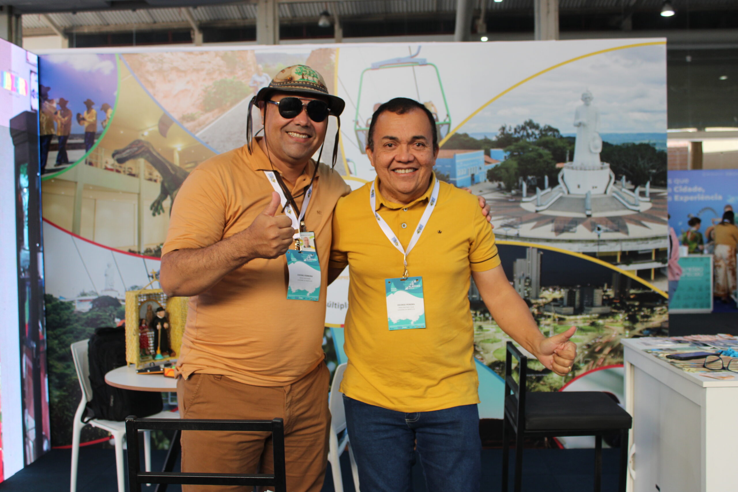 Cícero Ferreira, do Oásis do Kariri, e George Pereira, do Gran Partner Tour Cícero Ferreira, do Oásis do Kariri, e George Pereira, do Gran Partner Tour