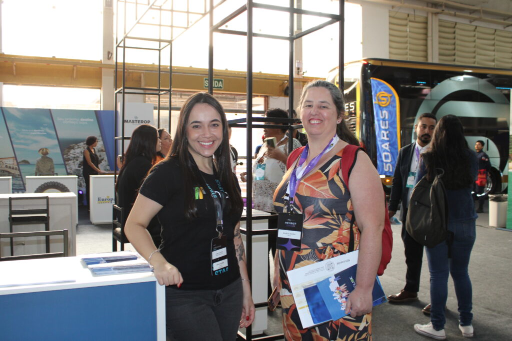 Carla Oliveira, da Monde, e Raquel Rocha, da Sirius