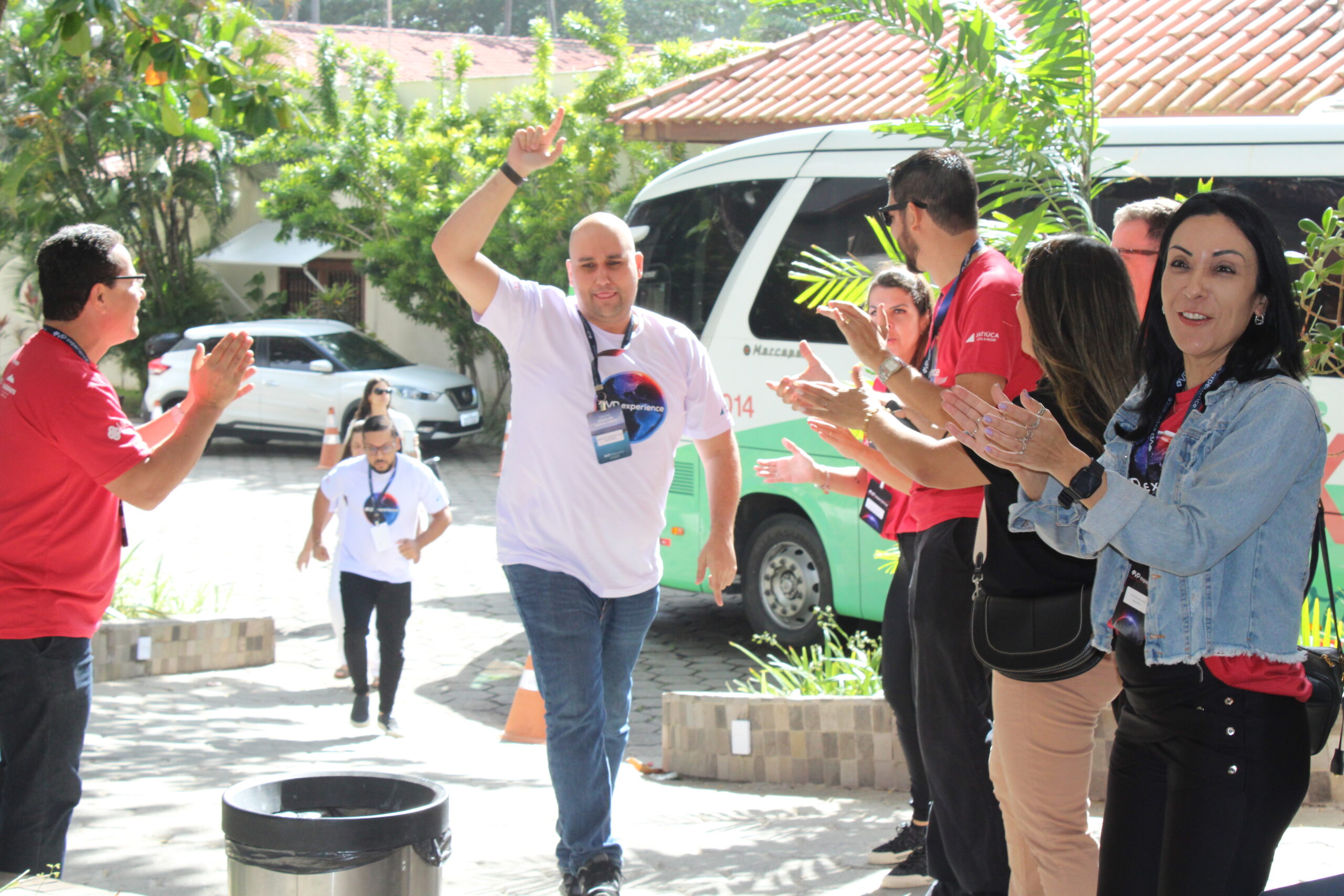 Agentes foram recebidos pela equipe da VP com muita animação Agentes foram recebidos pela equipe da VP com muita animação