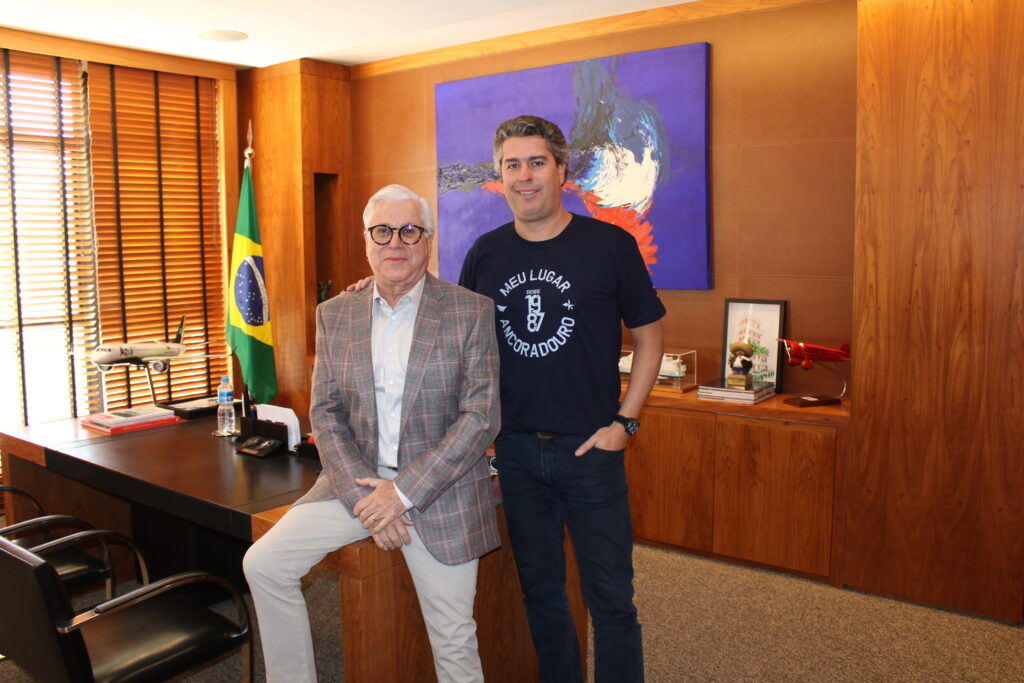 Juarez Cintra Filho e Juarez Cintra Neto abriram as portas da Ancoradouro para os agentes